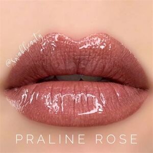 PRALINE ROSE